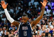 詹姆斯谈巅峰赛季,詹姆斯下赛季还会是巅峰状态么？