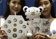 一个中国人卖30多万,一个中国人卖30多万美元