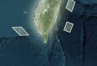 围岛链条越勒越紧,