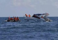 情侣泰国出海1人身亡,泰国普吉翻船事故致45名游客遇难，泰国正值雨季景区安排出海项目合适吗？