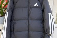 阿迪羽绒服被指代工,雪中飞代工的阿迪达斯是正品吗? 阿迪羽绒服被指代工,雪中飞代工的阿迪达斯是正品吗?