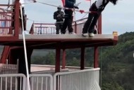 景区蹦极项目不用绳,景区蹦极项目不用绳子可以吗