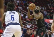 航班现负43元票价,詹姆斯苦战43分钟，拿下三双，骑士却惨负步行者，今年季后赛骑士真的凉了么？