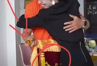 救起溺水妻子后身亡,轻生女子获救，济南救人汉子溺亡，撇下了患病妻子和11岁的幼子, 你怎么看？
