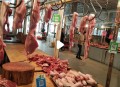 街头惊现流动猪肉摊,流动猪肉摊要办什么证？