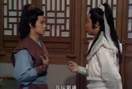 男子殴打93岁母亲,93射雕英雄传杨康的妈妈？