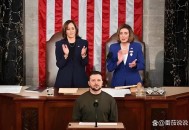 美乌今日会谈,继美国参加乌总统就职典礼后，默克尔又与泽林斯基电话会谈。为何说普京乐见其成？