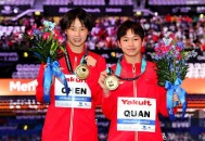 全红婵为陈芋汐打Call,全红婵陈芋汐前2名晋级决赛