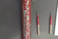 8旬老人被卡墙缝2天,柳州市柳邕路这个老汉半月内两次掉进同一个墙缝里, 你怎么看？