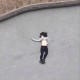 演员捡手机8楼坠亡,宿州埇桥一杂技女演员表演时高空坠亡，反映出什么问题？事件后续处理进展如何？