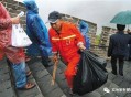 翻10吨垃圾找回10万,翻9吨垃圾找回金饰