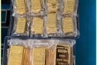 小伙路边捡百万金条,一斤的黄金有100万吗？