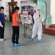 一男子吃馒头噎死,7岁男童吃馒头噎死，女校医未亲自施救，责任在谁？今后遇到相似情况该如何急救？