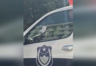 2警车违停被贴罚单,警车违停怎么处理？