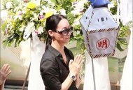 为自己举办半个葬礼,为自己举办半个葬礼好吗