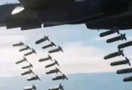 俄乌无人机迎头相撞,屡试不爽！乌克兰无人机夜袭俄装甲补及车队，怎么破？