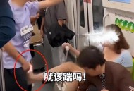 在地铁站台脱裤大便,孩子马上要上幼儿园了，大小便还不会自理，老师会不会帮忙？