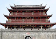 景区大门楼阁垮塌,景区大门楼图片