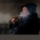 景区深夜大门失火,滁州：景区扔烟头致失火，现场浓烟滚滚, 你怎么看？