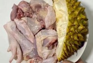 数箱榴莲被偷吃剩壳,吃剩下的榴莲壳是什么垃圾