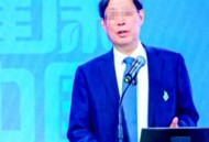 14岁女孩隆胸后死亡,14岁女生隆胸