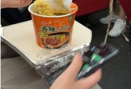 高铁上不能吃方便面,高铁上还可以吃泡面吗？