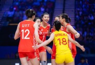 朱婷率领女排3连胜,七连胜！中国女排战胜美国队，太精彩了，朱婷等女排队员用的都是什么手机？