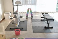 内蒙古举办躺平大赛,内蒙古某高校为了避免学生睡懒觉，规定早上九点后宿舍床上不能有人，你怎么看？