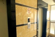 电梯故障物业罚十万,新房装修损坏电梯，物业有权罚款吗？