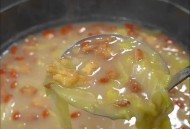 一碗汤换北京一套房,正宗北京烂糊白菜汤的做法？