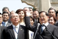 马克龙开启访华之行,马克龙开启访华之行是哪一年