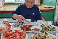 老人请全村600人吃饭,东营某一村庄全村600余人，08年至今患癌村民至少10人，此地水土是否可能已被污染？