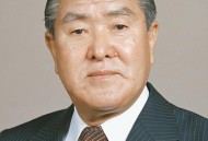 日首相内阁名单公布,日本内阁中的相与大臣有什么区别？