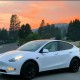 特斯拉Model Y L,model y 是大型新能源汽车吗？