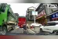 鬼探头被撞飞说没事,“鬼探头”式横穿马路，义乌一老人被宝马撞飞, 你怎么看？