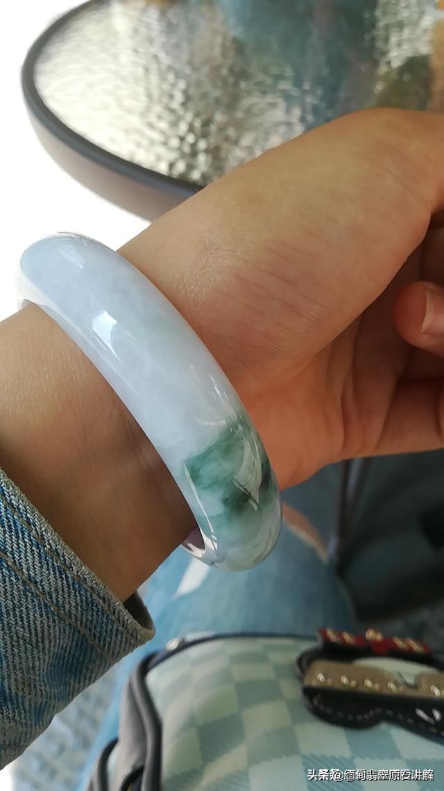 翡翠手镯弄丢只赔60,翡翠手镯弄丢只赔60元吗