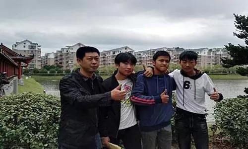 2初中生救落水儿童,中学生防溺水教育形式有哪些? 2初中生救落水儿童,中学生防溺水教育形式有哪些?