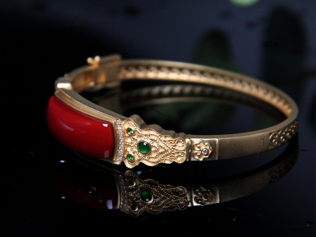 寄丢5万手镯仅赔67,67厘米戴多大圈口的镯子?