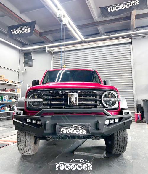 300斤巨石砸中汽车,5000元改装预算,怎么改车?