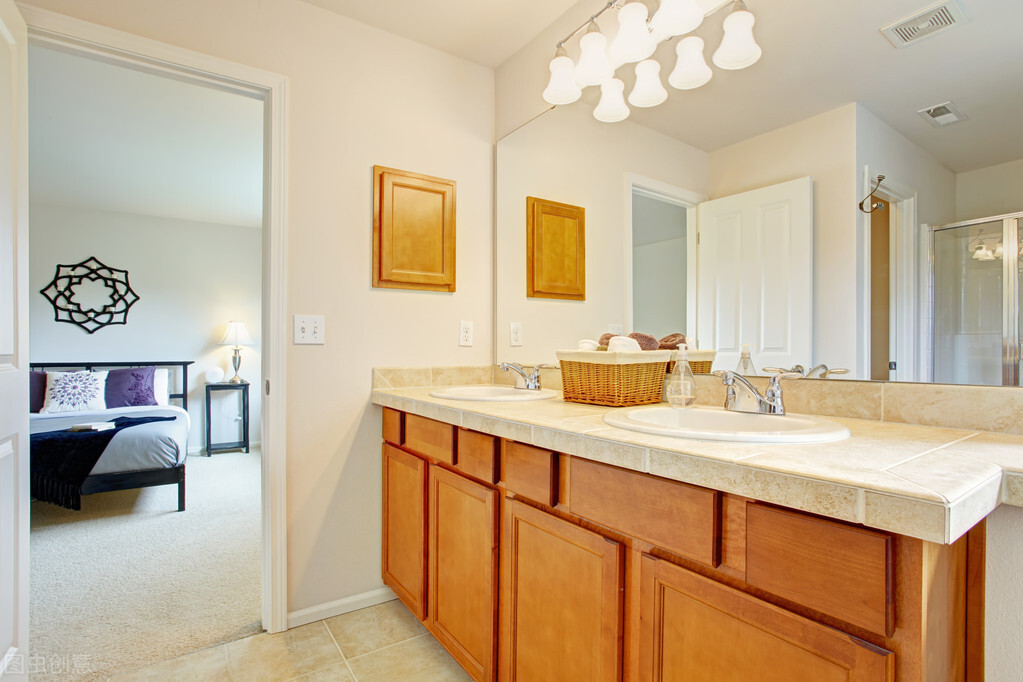 千万建10个厕所被查,为什么有人说主卧千万不要带卫生间？