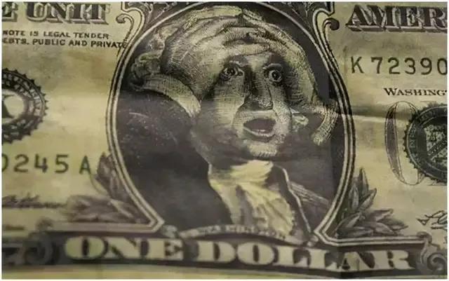 两个女首富杠起来了,2023年美国危机重重!债务违约,经济衰退,危机四伏,扛得住吗? 两个女首富杠起来了,2023年美国危机重重!债务违约,经济衰退,危机四伏,扛得住吗?