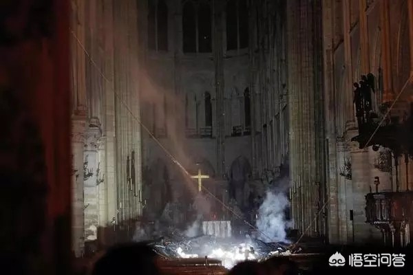 巴黎赢了球烧了城,为什么都说巴黎圣母院烧了? 巴黎赢了球烧了城,为什么都说巴黎圣母院烧了?