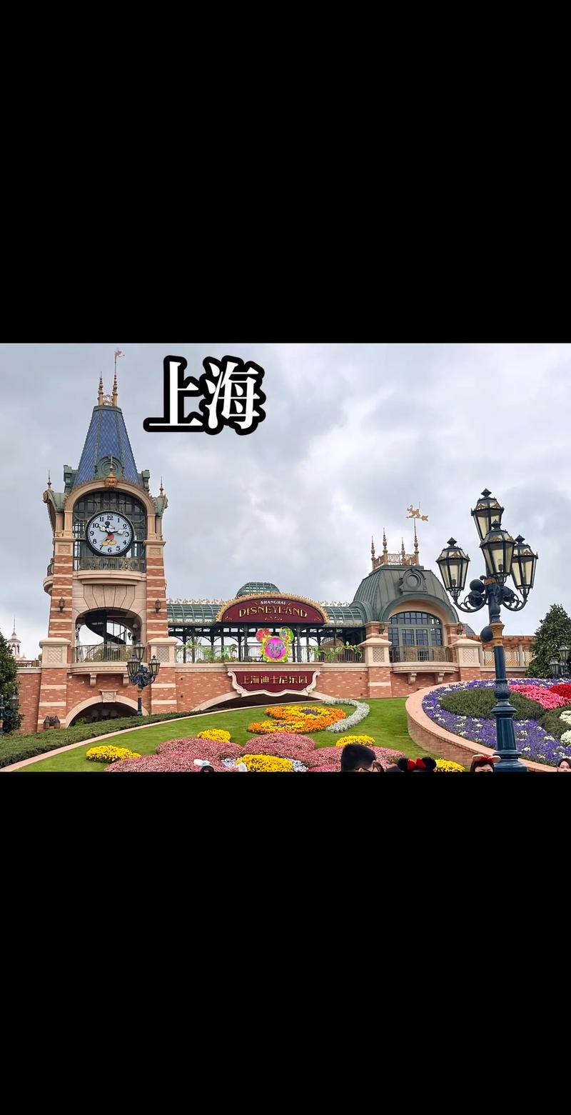 上海迪士尼游客打架,同为迪斯尼旗下的角色,如果擎天柱和灭霸打架,谁会有优势?