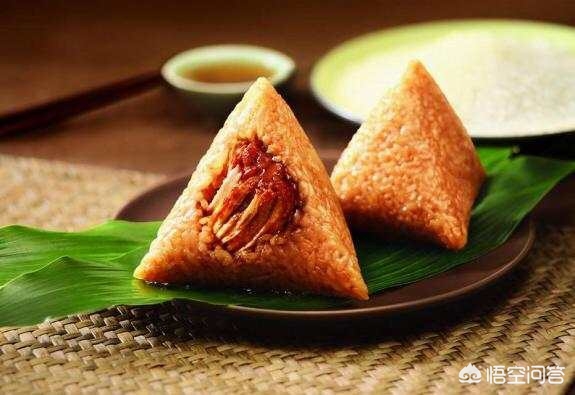 外国人吃粽子连皮吃,屈原是中国的，为什么新加坡、日本等许多国家都有粽子呢？