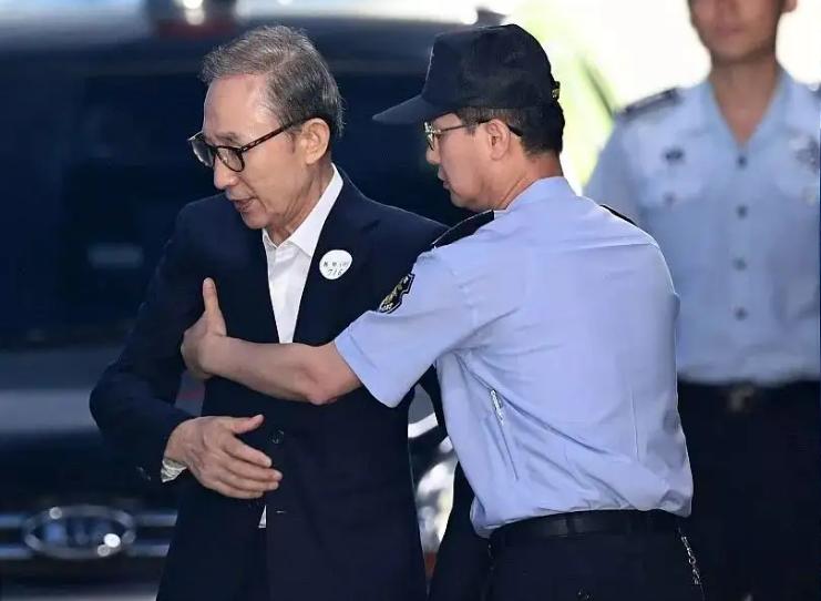 李在明正式宣誓就职,韩国总统候选人李在明简历