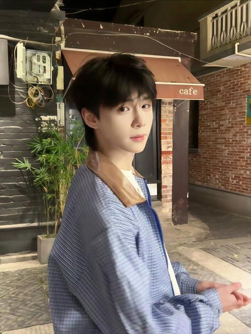 何秋亊爆粗口怼网友,何秋菊个人资料