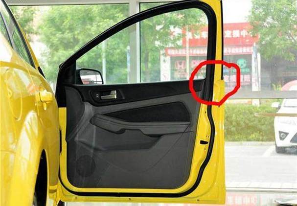 老人撞大巴门框身亡,门框高度一般是多少呢?