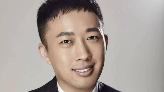 杨幂论文AI率涨91%,网曝于正疑似微博怒怼屈楚萧,你怎么看?