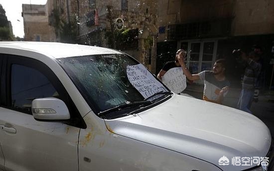 美召回170万枚鸡蛋,巴勒斯坦民众向美国使馆车辆投掷鸡蛋，美国会要求以色列警察抓他们吗？