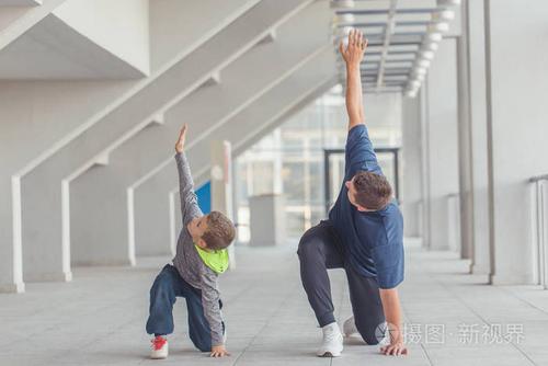 济南父子一起高考,父子一起参加高考